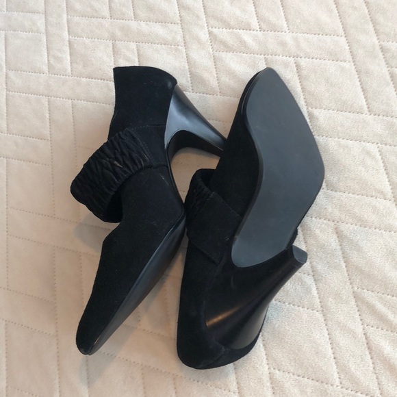 Relativity Black Suede Dressy Booties, Sz 10 - Picture 4 of 4